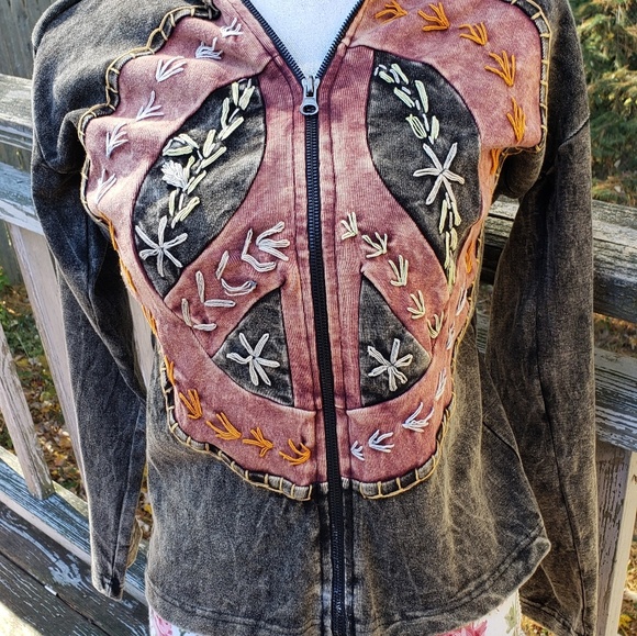 Jayli Tops - NWT Jayli "hippie" distressed peace hoodie